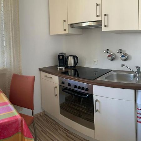 Grosse Und Helle Ferien Wohnung Mit Parkplaetzen Laufenburg Exterior photo